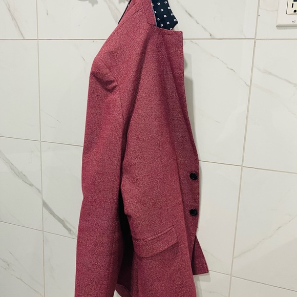 Like New Beautiful Red Blazer size 42R - Picture 2 of 6